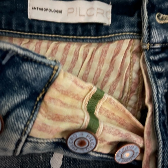 Anthropologie light faded blue Jean shorts. - Picture 6 of 6